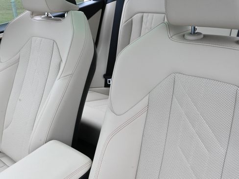 Certified 2025 BMW X3 xDrive30i w/ Premium Package image 10