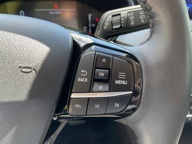 Used 2024 Ford Escape Active AWD/4WD image 30