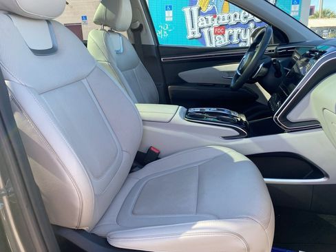 Used 2022 Hyundai Tucson Limited image 17