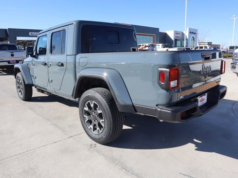 New 2026 Jeep Gladiator Sport AWD/4WD image 22