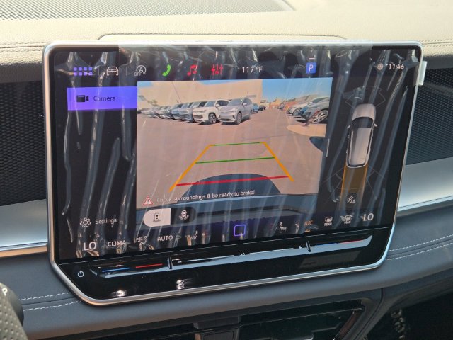 New 2026 Volkswagen Tiguan SE R-Line FWD image 13