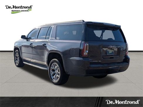 Used 2015 GMC Yukon XL SLT w/ HD Trailering Package image 14