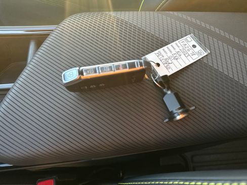 Used 2023 Kia EV6 GT image 29