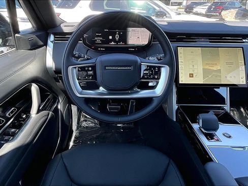 New 2026 Land Rover Range Rover SE AWD/4WD image 2