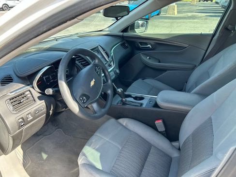 Used 2017 Chevrolet Impala LS w/ Protection Package FWD image 12