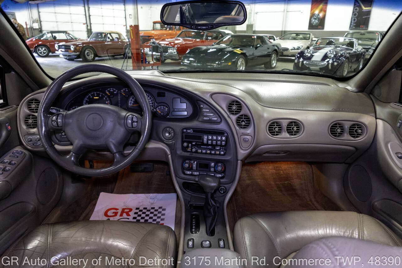 Used 2000 Pontiac Bonneville SSEi FWD image 16