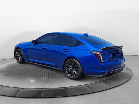 Used 2022 Cadillac CT5 V Blackwing w/ Carbon Fiber Package 2 RWD image 5