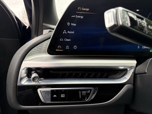 Certified 2024 Cadillac Lyriq Sport image 24