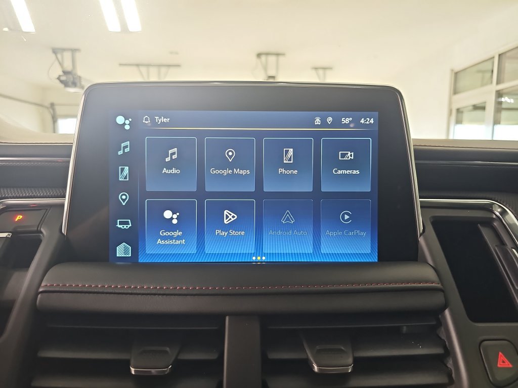 Used 2022 Chevrolet Tahoe RST w/ Luxury Package AWD/4WD image 28