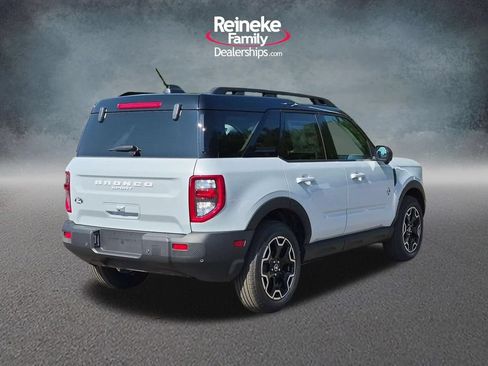 New 2026 Ford Bronco Sport Outer Banks w/ Outer Banks Tech Package+ AWD/4WD image 5