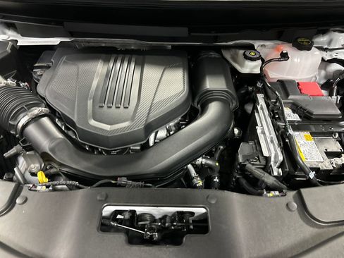 New 2026 GMC Acadia Denali w/ Super Cruise Package image 26