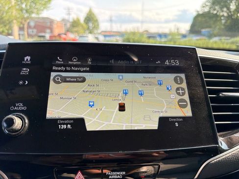 Used 2019 Honda Pilot Touring image 23