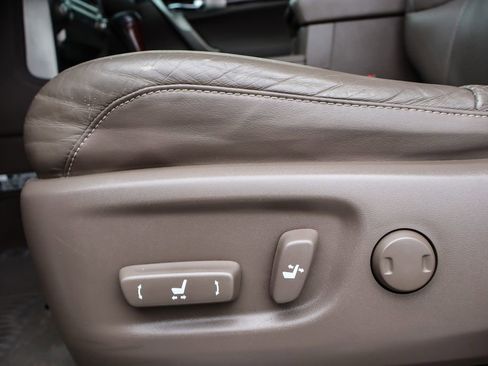 Used 2016 Lexus GX 460 Luxury image 11