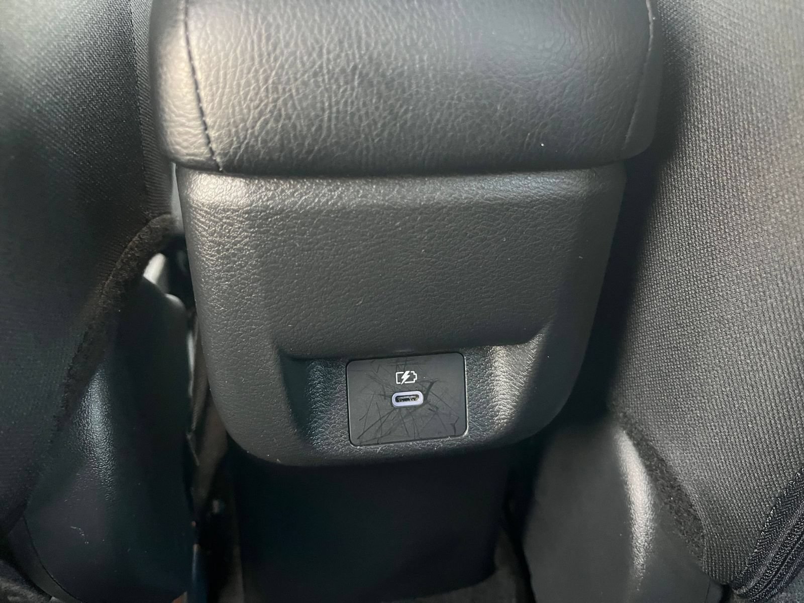 Used 2025 Nissan Versa SV FWD image 22