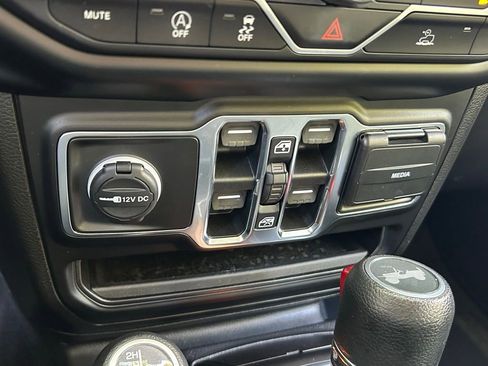 Certified 2021 Jeep Wrangler Unlimited Sahara w/ LED Lighting Group image 56