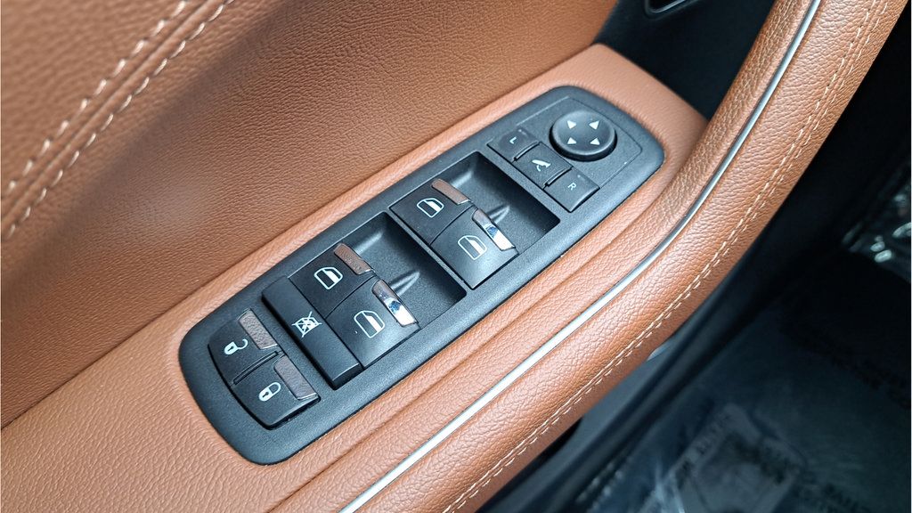 Used 2022 Maserati Levante GT AWD/4WD image 24