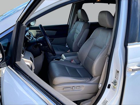 Used 2016 Honda Odyssey EX-L image 26