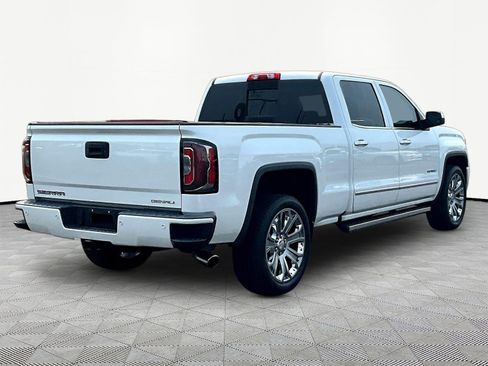 Used 2018 GMC Sierra 1500 Denali w/ Denali Ultimate Package AWD/4WD image 6