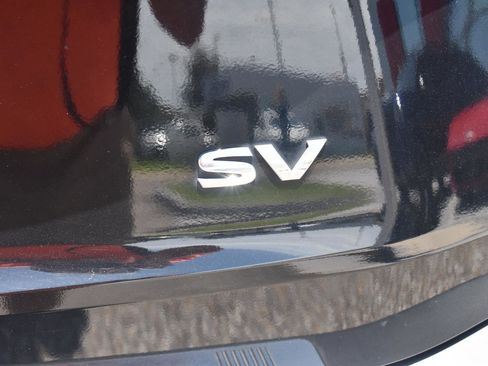 Used 2021 Nissan Rogue SV FWD image 9