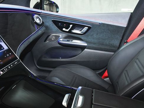 Used 2023 Mercedes-Benz EQE AMG 4MATIC Sedan image 49