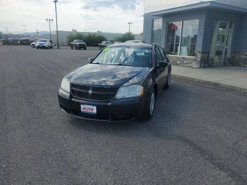Used 2010 Dodge Avenger SXT FWD image 1