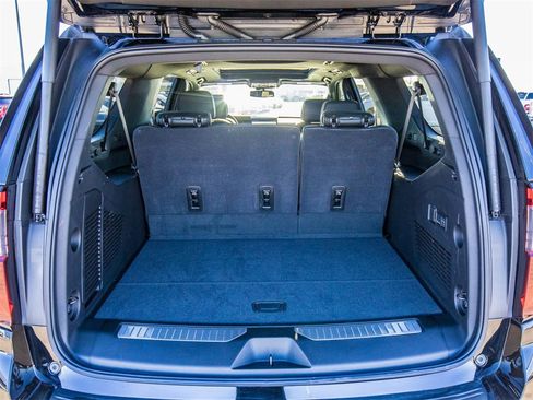 Used 2026 GMC Yukon XL Denali w/ Sun & Power Step Package image 13