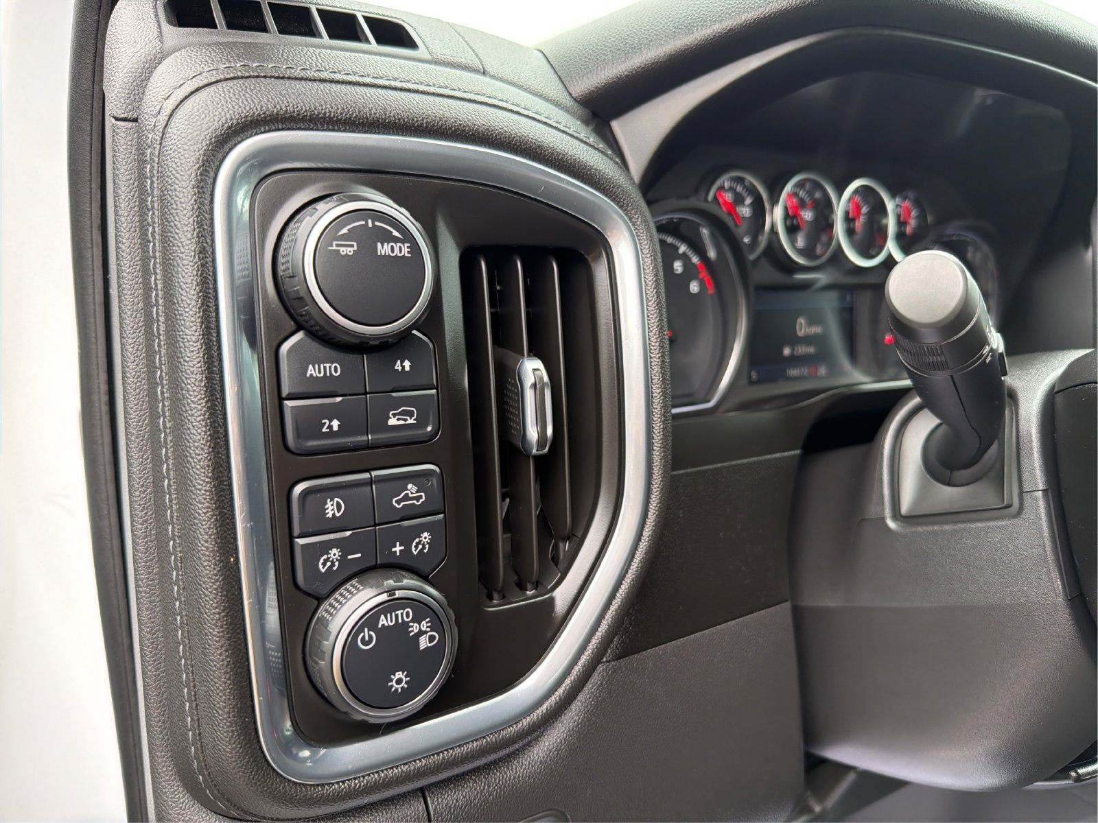 Used 2021 Chevrolet Silverado 1500 RST w/ All Star Edition Plus AWD/4WD image 19