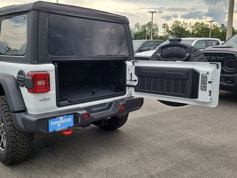 New 2025 Jeep Wrangler Unlimited Rubicon image 8