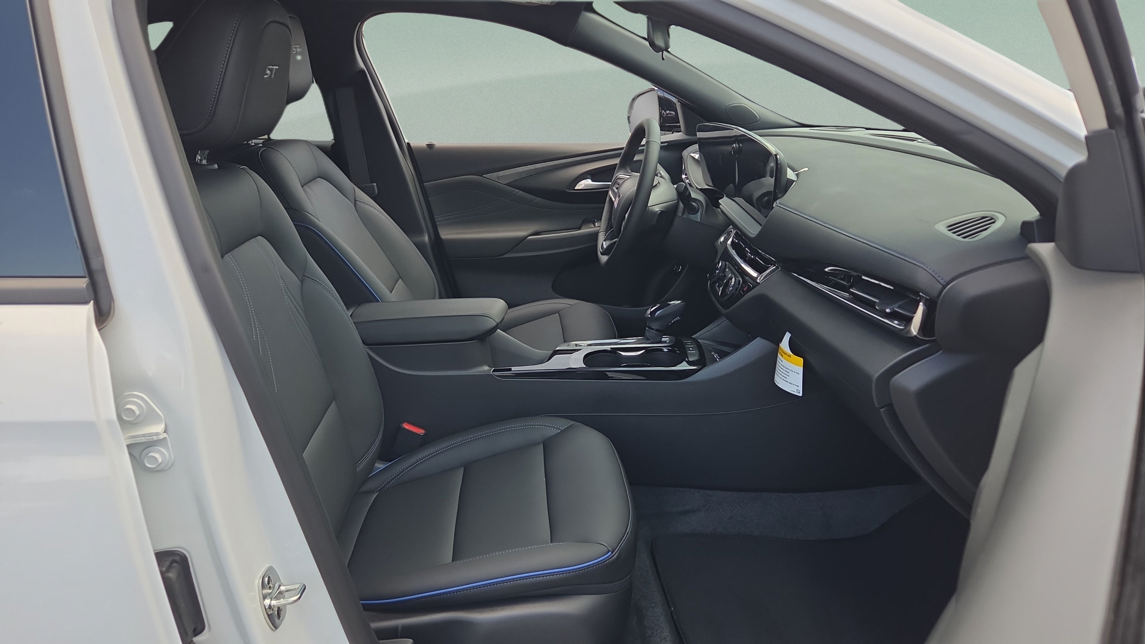 New 2026 Buick Envista Sport Touring w/ Convenience I Package FWD image 18