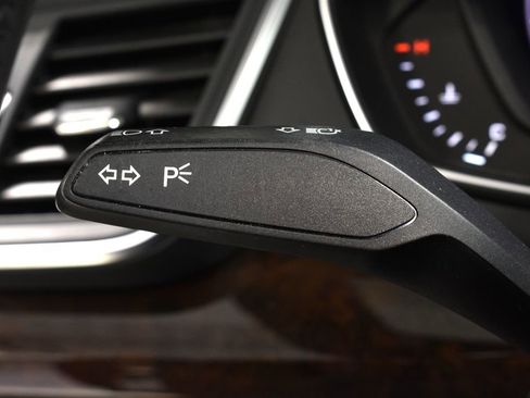 Used 2019 Audi Q5 2.0T Premium Plus w/ Premium Plus Package image 16