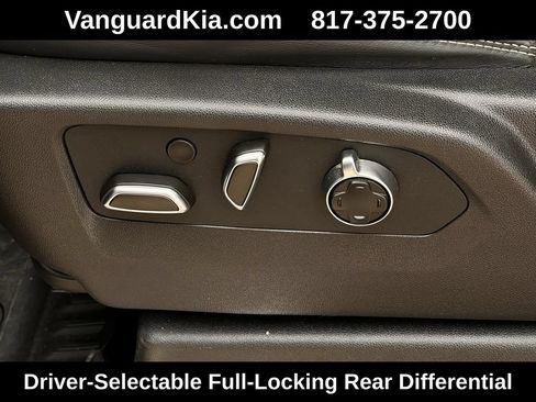 Used 2024 GMC Sierra 1500 AT4X AWD/4WD image 29