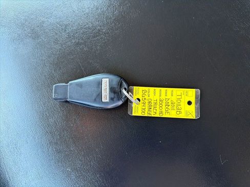 Used 2011 RAM 2500 Big Horn image 26