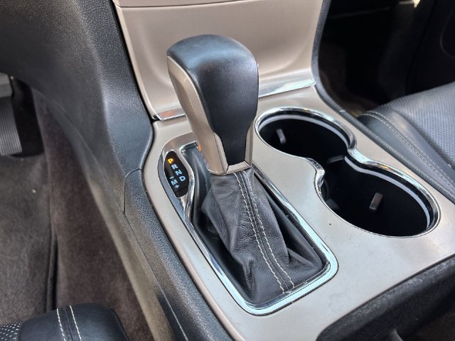 Used 2017 Jeep Grand Cherokee Limited w/ Luxury Group II RWD image 29
