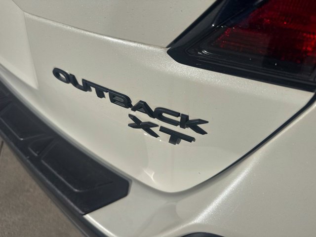 Used 2021 Subaru Outback Onyx Edition XT w/ Popular Package #2 AWD/4WD image 4