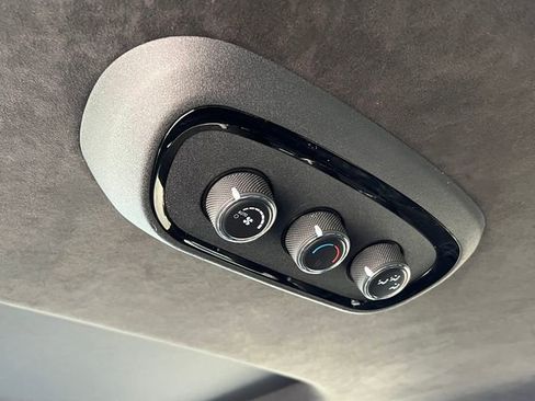 Used 2024 Dodge Durango R/T image 45