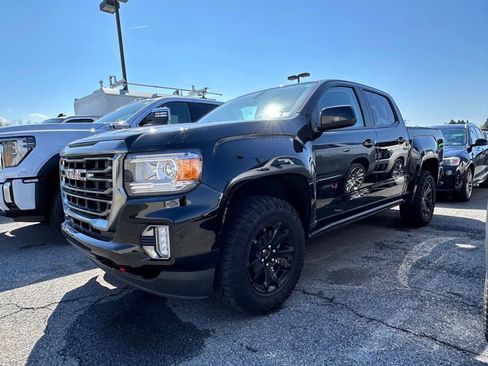 Used 2022 GMC Canyon AT4 AWD/4WD image 2