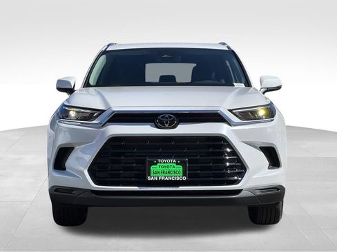 New 2026 Toyota Grand Highlander AWD Hybrid image 5
