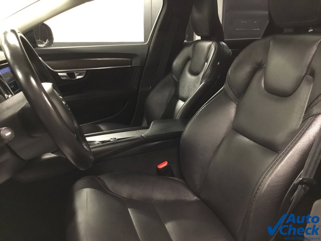 Used 2020 Volvo V90 T6 Cross Country AWD/4WD image 25