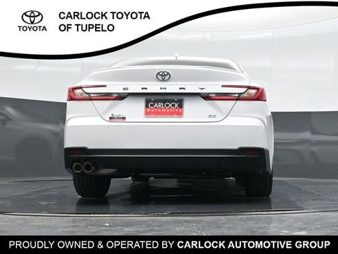Used 2026 Toyota Camry SE FWD image 46