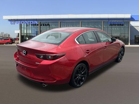 Used 2024 MAZDA MAZDA3 s FWD image 4