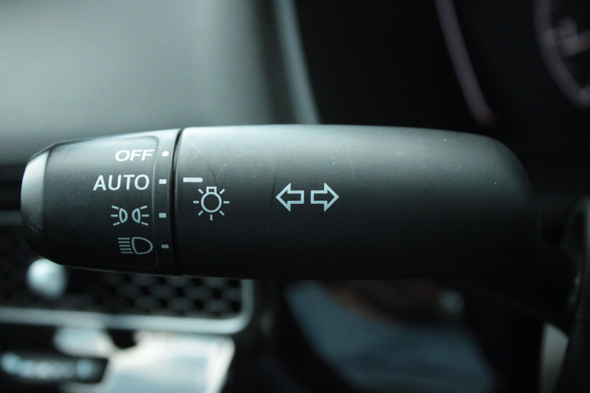 Used 2023 Honda Civic Sport image 32