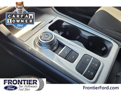 Used 2023 Ford Explorer XLT RWD image 13