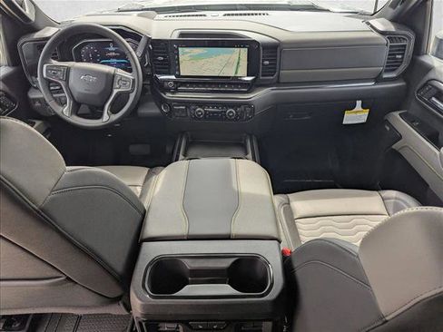 New 2026 Chevrolet Silverado 2500 ZR2 AWD/4WD image 15