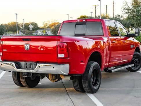 Used 2016 RAM 3500 SLT w/ Cold Weather Group image 7