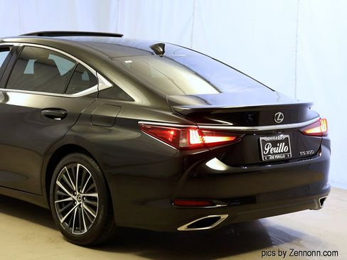 Used 2023 Lexus ES 350 w/ Premium Package FWD image 8