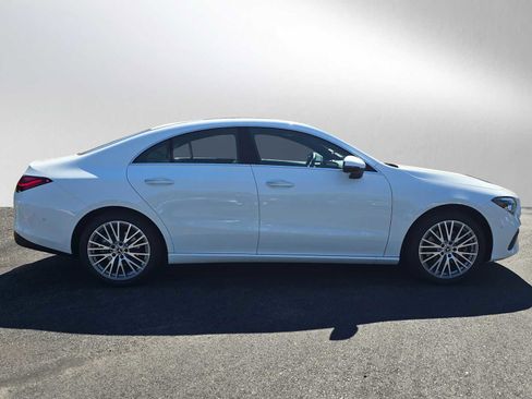 Used 2025 Mercedes-Benz CLA 250 image 9
