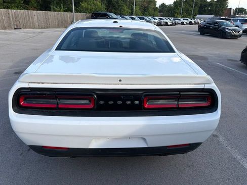 Used 2022 Dodge Challenger R/T RWD image 6