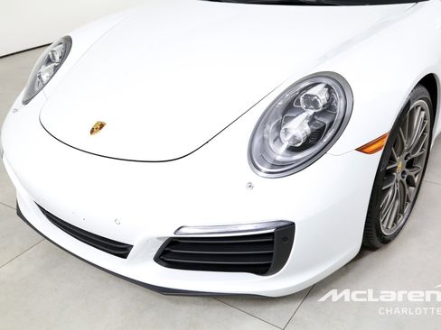 Used 2017 Porsche 911 Carrera RWD image 30
