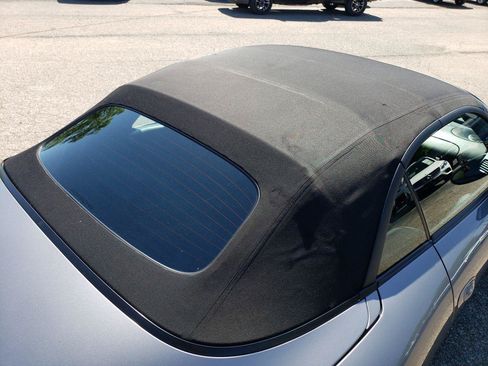 Used 2004 Porsche 911 Cabriolet image 27