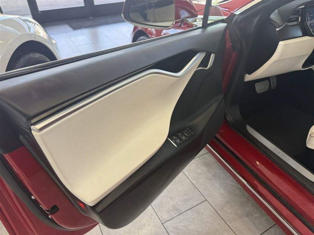 Used 2017 Tesla Model S 100D AWD/4WD image 8